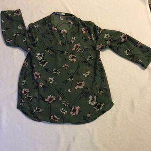 Stitch Fix Q & A Top with Camisole Size Medium